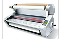 Plastifieuse en continu EXELAM PLUS 1080 RM
